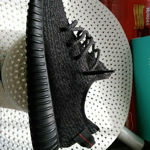 2015 pirate black yeezy v1 (Authentic) - Picture 2 of 8